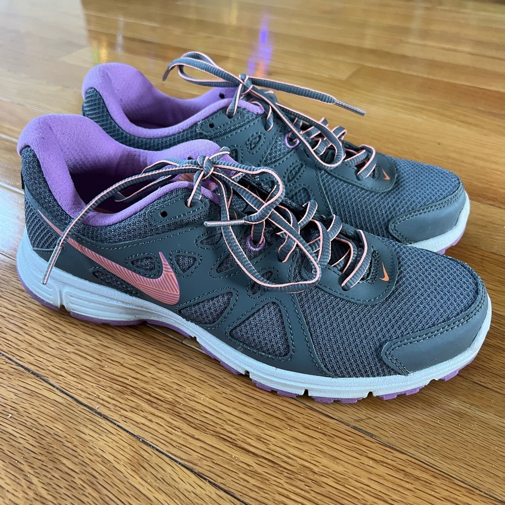 Nike Women's Charcoal and Lavender Athletic Shoes
